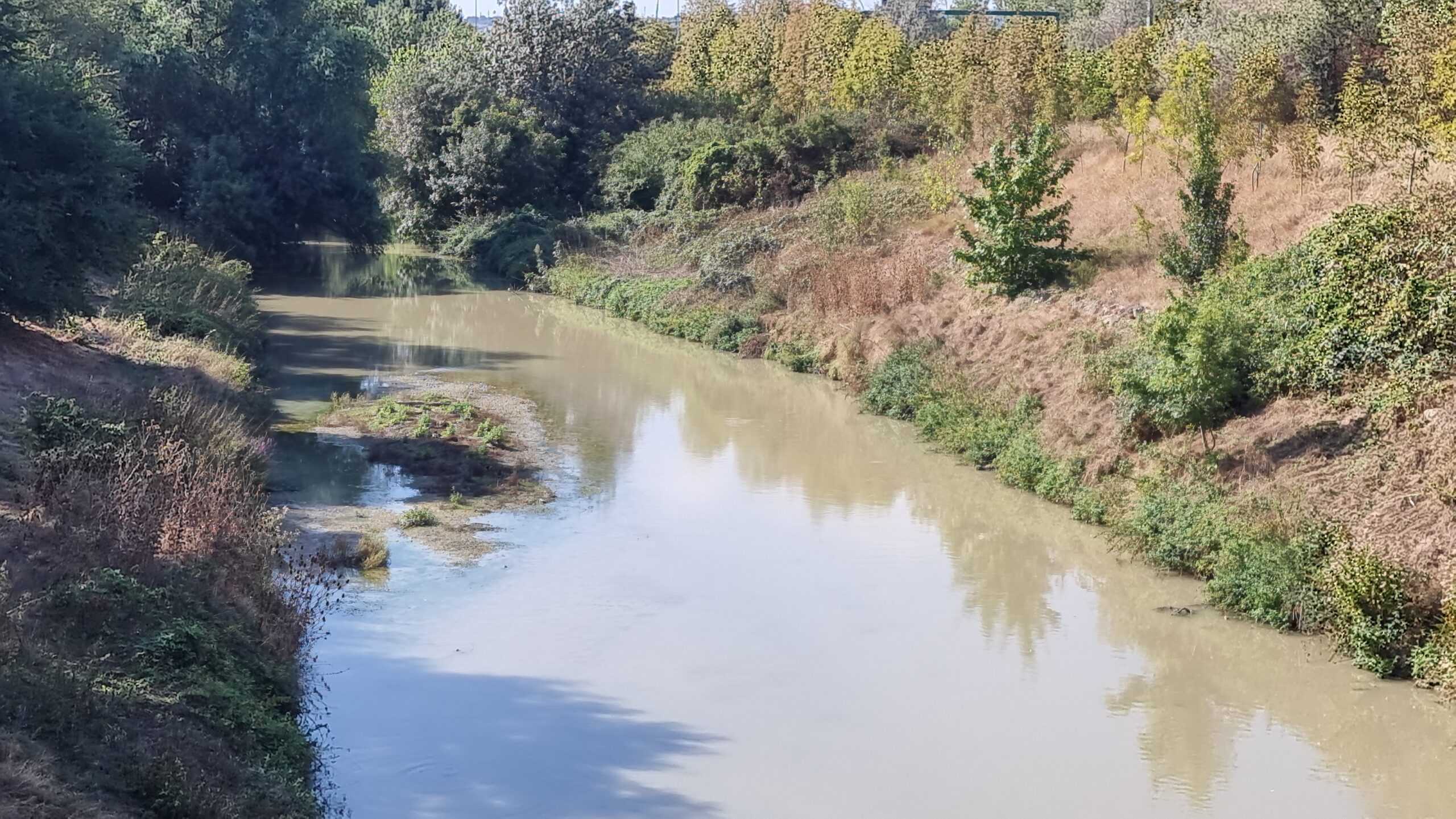 Lire la suite à propos de l’article LES MESURES DE RESTRICTION DE PRÉLÈVEMENTS D’EAU SE POURSUIVENT