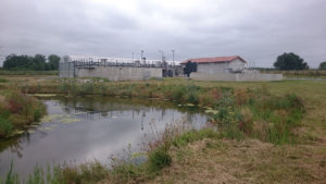 Photo de l'ouvrage et des fossés végétalisés